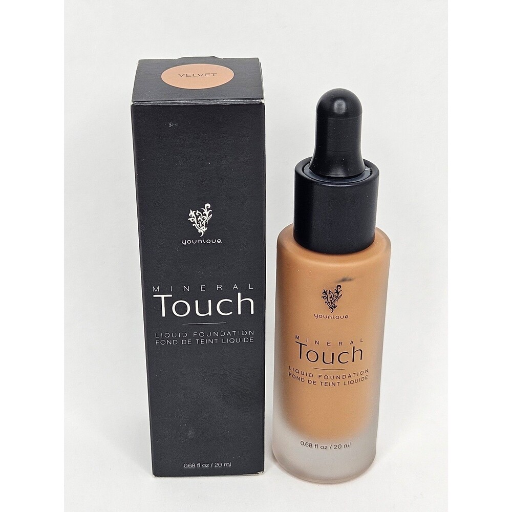 Younique Mineral Touch Liquid Foundation in Velvet .68 fl oz New in Box
